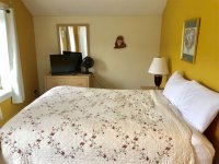 71 Alpine Pico Village Square