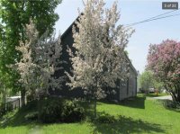 1135 West Woodstock