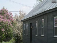 1135 West Woodstock