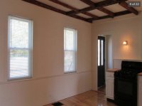 1135 West Woodstock
