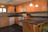 578 Bridgewater Center