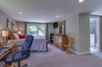 335 Lakewood