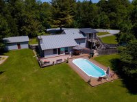 335 Lakewood
