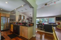 335 Lakewood