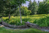 2150 Hale Hollow
