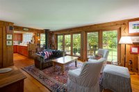2150 Hale Hollow