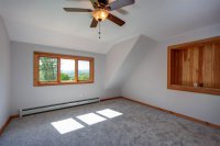 1034 Dunham Hill