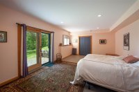 1034 Dunham Hill