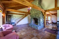 3057 Church Hill