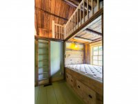 1532 Happy Valley