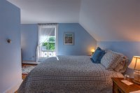 5763 W. Woodstock