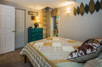 2841 East Mountain