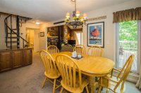 2841 East Mountain