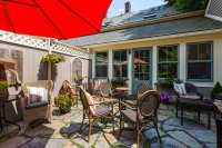 4548 West Woodstock
