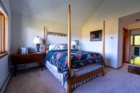 109 Mountainside