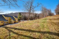 424 Trailside
