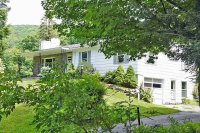435 South Mendon