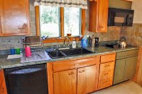 435 South Mendon