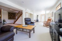 3903 Densmore Hill