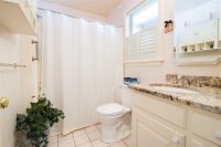 3903 Densmore Hill
