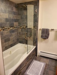 794 East Mountain
