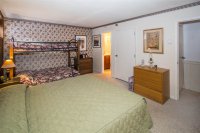 697 East Mountain