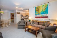 697 East Mountain