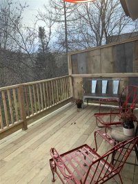1097 West Woodstock