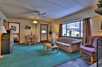 135 East Mountain