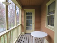 300 Grove Country Grove Condominiums