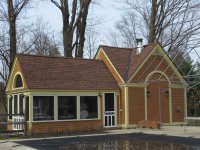 300 Grove Country Grove Condominiums