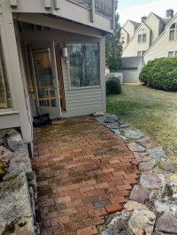 782 East Mountain