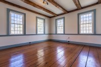 2776 East Woodstock