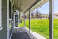 2776 East Woodstock