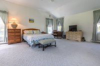 2776 East Woodstock