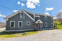 2776 East Woodstock