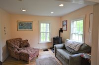 2525 Barnard