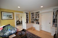 2525 Barnard