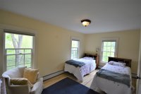 2525 Barnard