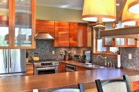 1226 East Ash