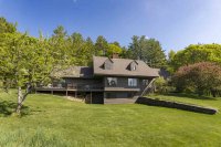615 Church Hill