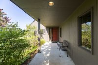 615 Church Hill