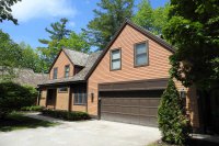 300 Grove