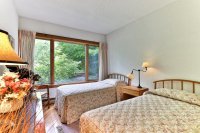 529 East Ash