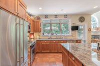 350 Oak Lodge