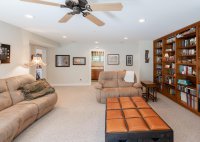 350 Oak Lodge