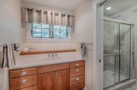 350 Oak Lodge