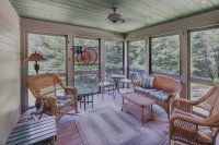 350 Oak Lodge