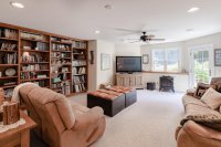 350 Oak Lodge