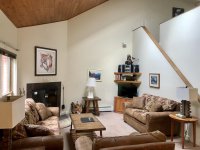 528 East Mountain